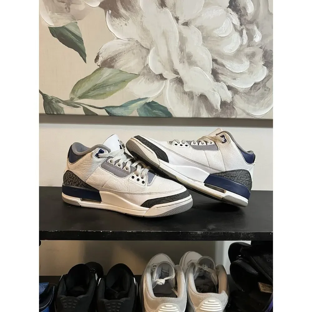Size 9.5- Air Jordan 3 Retro Midnight Navy CT8532-140